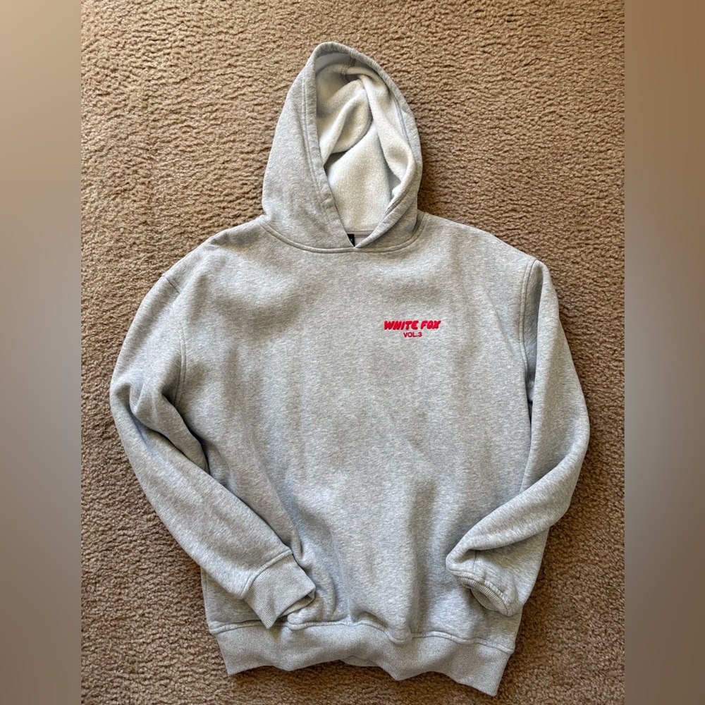 White fox sweatshirts size S/M set of 3